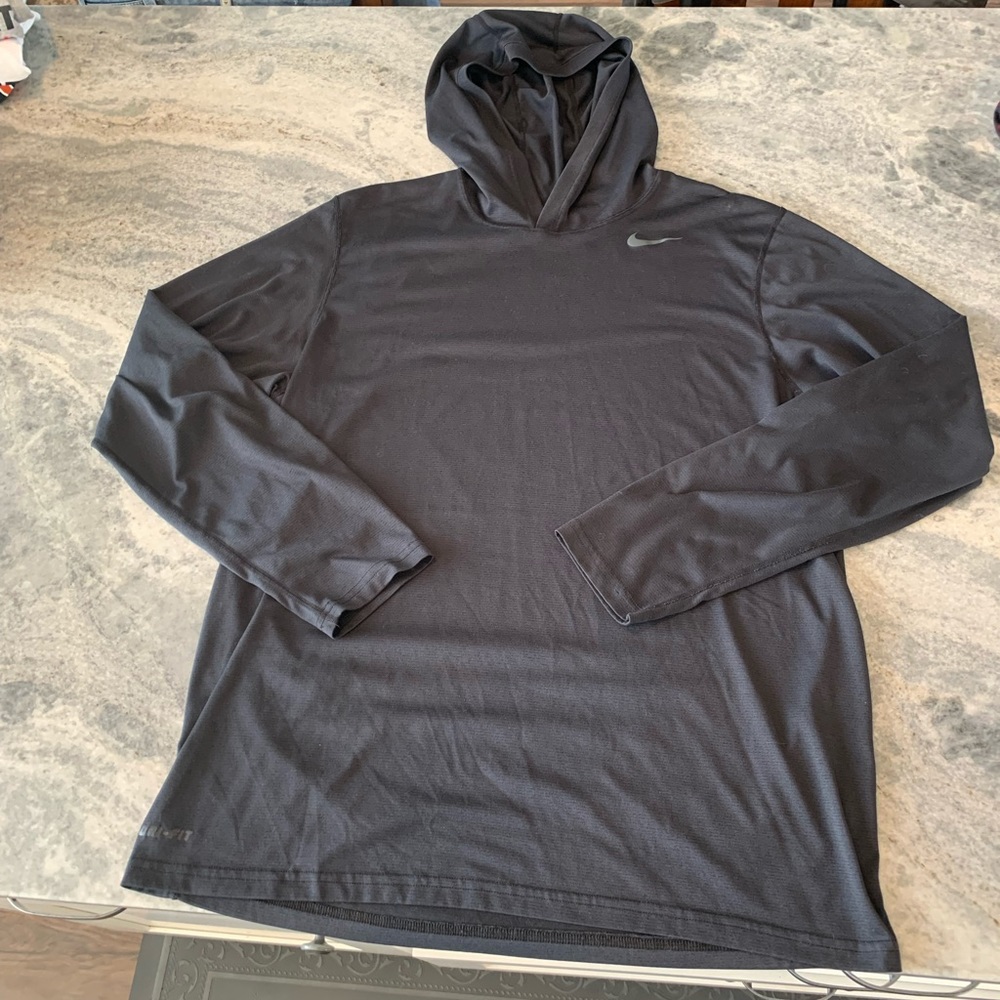 Nike MENS DRY-FIT hooded long sleeve size M